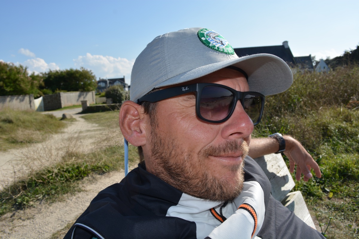 Geschlagen,Schneider,Zufrieden