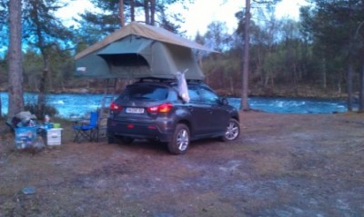 IMAG0869-komp.jpg (45.24 KiB) 2449 mal betrachtet am Fluss