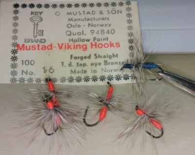 Arscherl orange und blaugrau