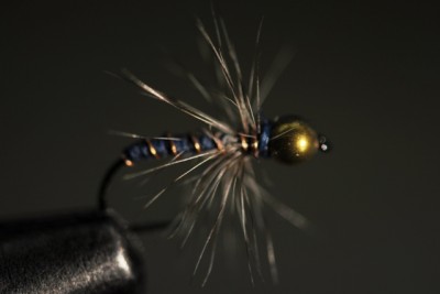 Äschennymphe mit Kupferdraht, einfarbig graublau