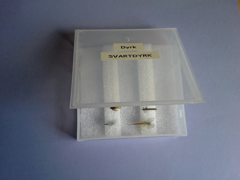 Black Dog Engineering, development, Fly Tying &amp; Beyond Fly Swap traveller Box &quot;Guide&quot;