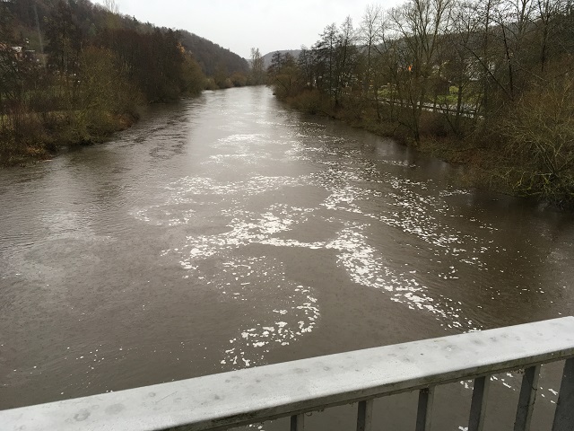 2. Gülle Naab Wehr Pielenhofen 11.2017.JPG